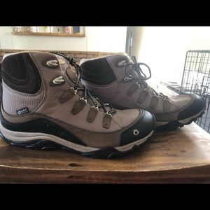 Women’s Oboz Juniper 8.5 hiking mid boot